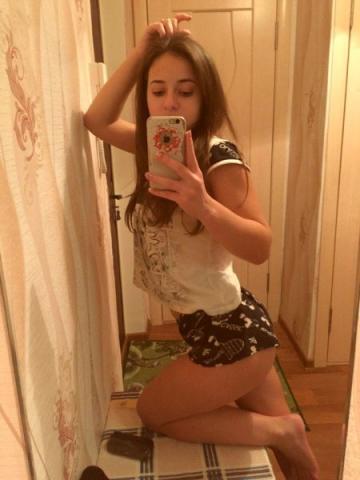 Виолетта Прекрасная Брюнетка фото 2